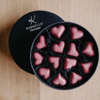 Den matek je den, kdy se vzdává pocta matkám a mateřství. Slaví se v různé dny na mnoha místech po celém světě, vychází z...